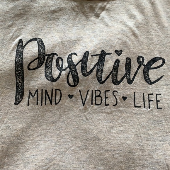 Juniors Comfy Tee - Picture 3 of 5